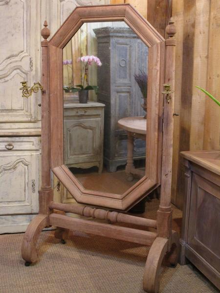 Tendencias de diseño de espejo antiguo de roble y bronce 2017 Ideas de decoración para el hogar